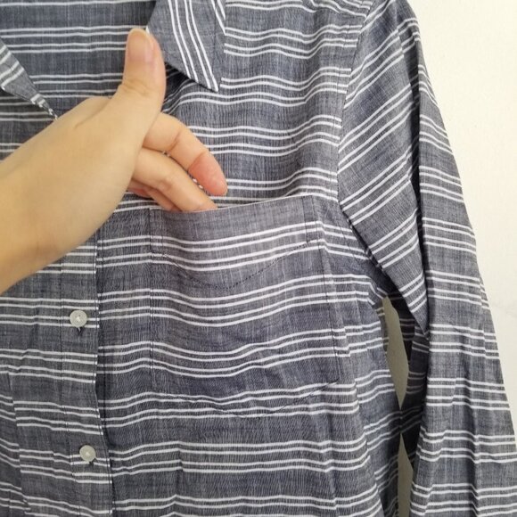 NEW Goodthreads Striped Button Up Shirt Top Small - Picture 4 of 9
